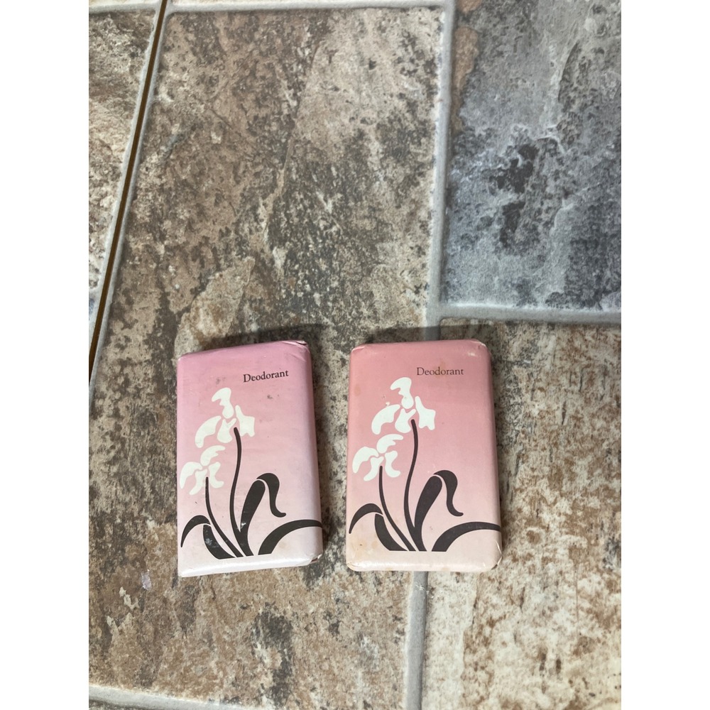 Vintage Deodorant Soap 2 Pack French Milled Creamy Rich Lather Triclocarban